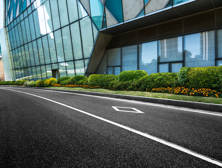Empty downtown street intersection,shot in Shanghai,China.のeditorial素材