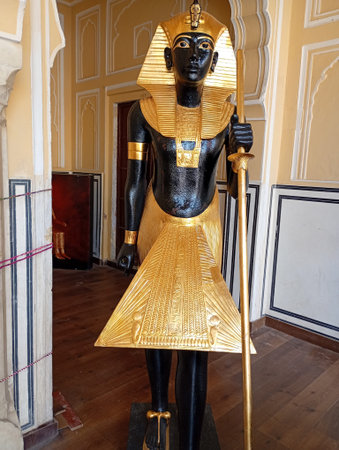 Statue of Pharaoh Tutankhamun