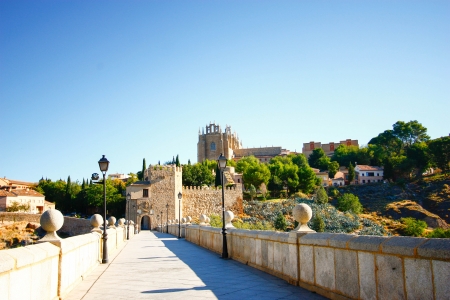 Puente de San Martin , Toledoの写真素材
