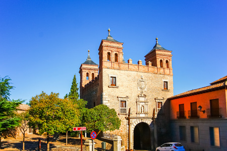 TOLEDO, SPAIN - OCTOBER 14 2012: Ancient city Toledo in Castilla la Mancha, Spainのeditorial素材