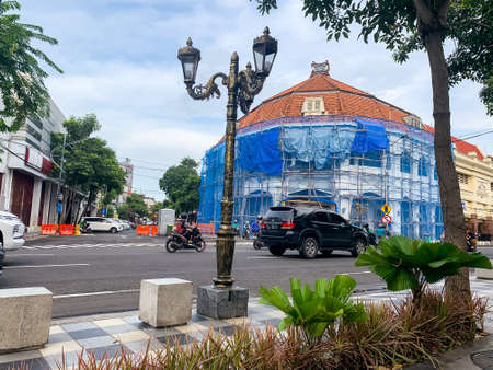 March 12, 2022 - Surabaya, Indonesia. an old building used as a shop on Jalan Tunjungan, Surabayaのeditorial素材