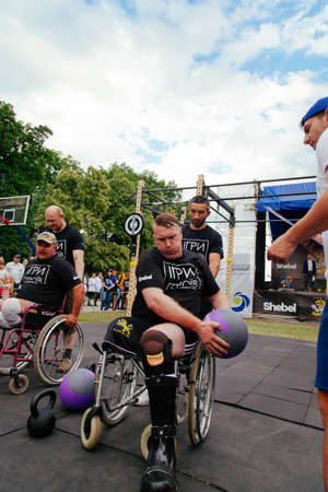under the brand name "games for heroes" - the stage of the sports crossfit of all Ukrainian competitions for veterans of the war in Kharkov on June 9, 2018のeditorial素材