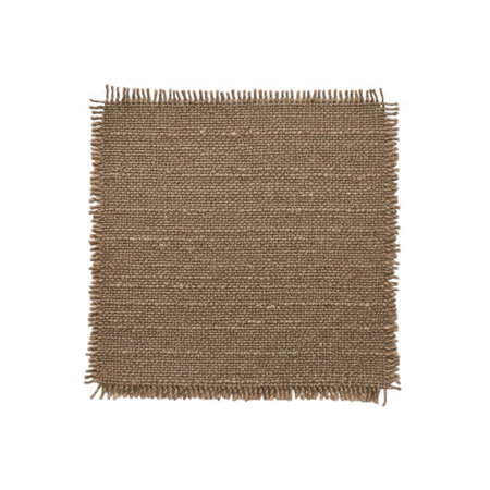 A close-up view of a square piece of burlap fabric showcasing its intricate woven texture and loosely frayed edges, offering a natural and earthy aesthetic.の素材