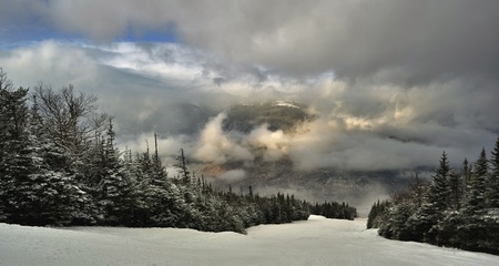 View from summit of Wildcat ski area in New Hampshire at early winterの写真素材