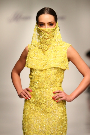 NEW YORK, NY- FEBRUARY 07: A model walks the runway at Urbana Chappa Collection for Fall/Winter 2013  during Mercedes-Benz Fashion Week on February 07, 2013 in NYC.

のeditorial素材