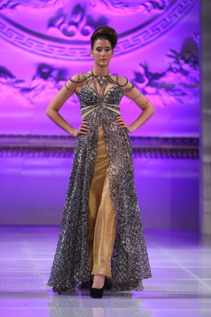 NEW YORK - FEBRUARY 17:  A Model walks on the Lourdes Atencio fashion runway at The New Yorker Hotel during Couture Fashion Week on February 17, 2013 in New York City のeditorial素材