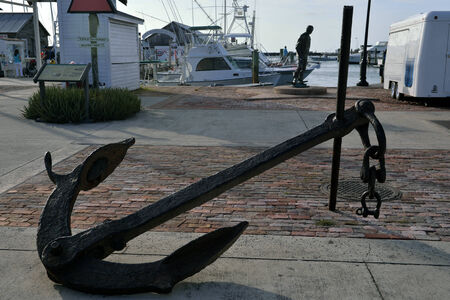 Vintage ancor at harbor in Key West, FLのeditorial素材