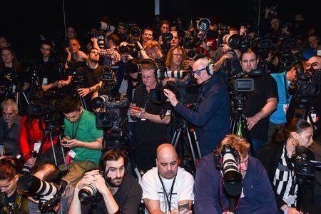 NEW YORK, NY - FEBRUARY 13: Photographers plaftorm at the Nicole Miller fashion show during MBFW Fall 2015 at Lincoln Center on February 13, 2015 in NYC.のeditorial素材