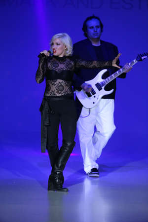 NEW YORK, NY - FEBRUARY 13: Designers Mark and Estel performs on the runway at Mark and Estel fashion show during MBFW Fall 2015 at Lincoln Center on February 13, 2015 in NYC.のeditorial素材