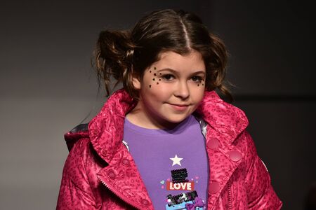 NEW YORK, NY - OCTOBER 17: A model walks runway at Little Miss Matched Fall/Winter 2016 Runway Show during petiteParade at The Spring Studio on October 17, 2015 in NYC.のeditorial素材