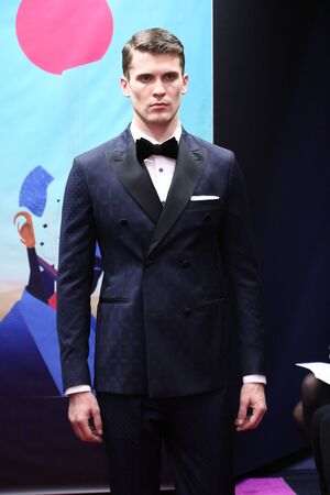 NEW YORK, NY - FEBRUARY 01: A model walks the runway at the Stephen F fashion show during New York Fashion Week Men's Fall/Winter 2016 on February 1, 2016 in New York City.のeditorial素材