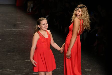 NEW YORK, NY - FEBRUARY 11: Maisy Stella (L) and Lennon Stella walk the runway at The American Heart Association's Go Red For Women Red Dress Collection 2016 Presented By Macy's  on February 11, 2016 in NYC.のeditorial素材