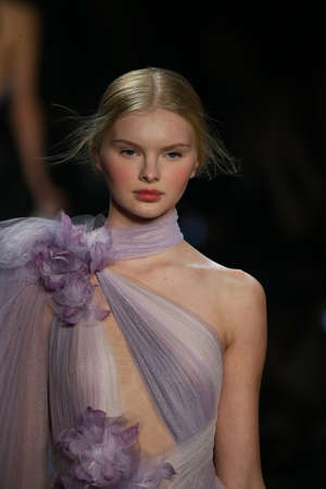 NEW YORK, NY - FEBRUARY 17: A model walks the runway wearing Marchesa Fall 2016 during New York Fashion Week on February 17, 2016 in NYC.のeditorial素材