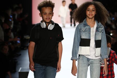 NEW YORK, NY - FEBRUARY 11: Kids perform on the runway during Rookie USA Presents Kids Rock! Fall 2016 at New York Fashion Week on February 11, 2016 in NYC.のeditorial素材