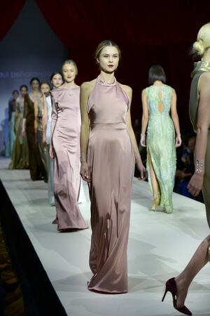 NEW YORK, NY - FEBRUARY 11: Models walk the runway in the Raul Penaranda Fall 2016 Fashion Show at Gotham Hall on February 11, 2016 in New York City.のeditorial素材