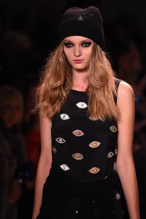 NEW YORK, NY - FEBRUARY 10: A model walks the runway at the Nicole Miller show during the New York Fashion Week February 2017 collections on February 10, 2017 in New York City.のeditorial素材