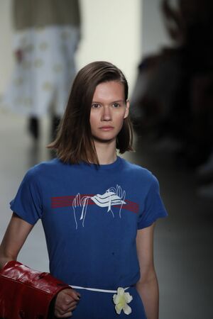 NEW YORK, NY - SEPTEMBER 09: A model walks the runway at the Creatures of the Wind fashion show during New York Fashion Week on September 9, 2017 in New York City.のeditorial素材