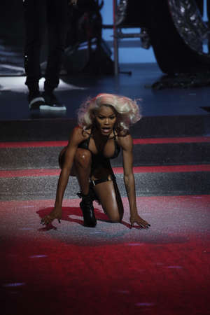 NEW YORK, NY - SEPTEMBER 09: Teyana Taylor walks the runway at the Philipp Plein fashion show during New York Fashion Week: The Shows at Hammerstein Ballroom on September 9, 2017 in New York City.のeditorial素材