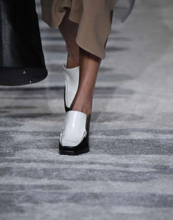 NEW YORK, NY - SEPTEMBER 10: A model walks the runway at the Naersi fashion show during New York Fashion Week at the American Museum of Natural History on September 10, 2017 in New York City.のeditorial素材