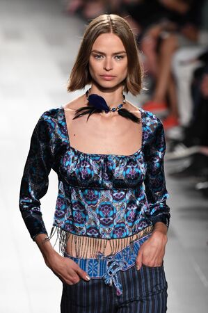 NEW YORK, NY - SEPTEMBER 11: A model walks the runway for Anna Sui fashion show during New York Fashion Week: The Shows at Gallery 1, Skylight Clarkson Sq on September 11, 2017 in New York City.のeditorial素材