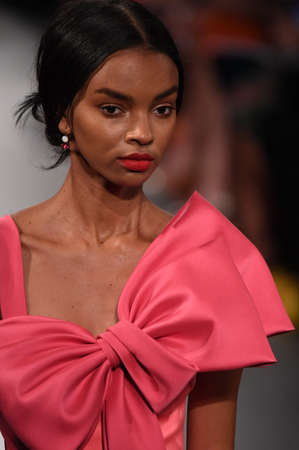 NEW YORK, NY - SEPTEMBER 12: A model walks the runway at the Badgley Mischka fashion show during New York Fashion Week: The Shows at Gallery 1, Skylight Clarkson Sq on September 12, 2017 in New York City.のeditorial素材