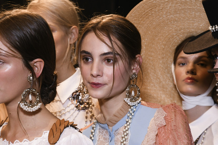 MILAN, ITALY - SEPTEMBER 23: Models posing  backstage before Elisabetta Franchi show during Milan Womens Fashion Week on SEPTEMBER 23, 2017 in Milan.のeditorial素材