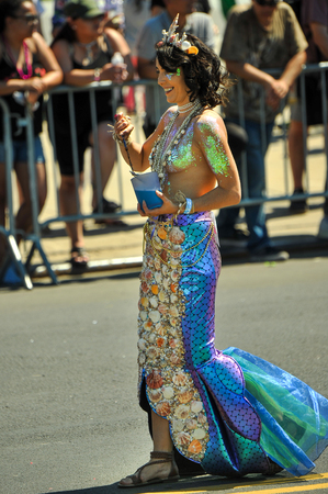 NEW YORK, NY - JUNE 16: People participate in the 36th annual Mermaid Parade in Coney Island on June 16, 2018 in New York City.のeditorial素材