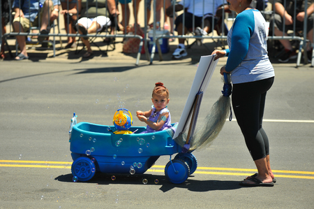 NEW YORK, NY - JUNE 16: People participate in the 36th annual Mermaid Parade in Coney Island on June 16, 2018 in New York City.のeditorial素材