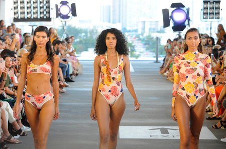 MIAMI, FL - JULY 14: Models walk the runway for Acacia Resort 2019 during Paraiso Fashion Fair at 1111 Lincoln Road on July 14, 2018 in Miami, Florida.のeditorial素材
