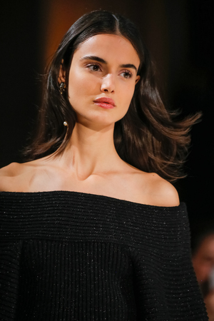 NEW YORK, NY - FEBRUARY 12: A model walks the runway at Oscar De La Renta fashion show during February 2018 New York Fashion Week at The Cunard Building on February 12, 2018 in New York City.のeditorial素材