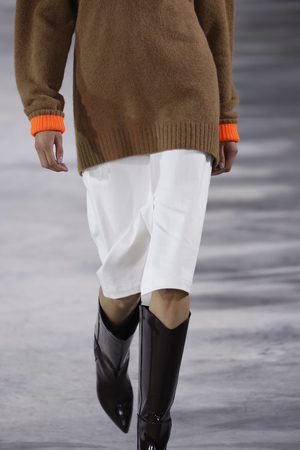 NEW YORK, NY - FEBRUARY 11: A model walks the runway wearing Tibi Fall 2018 at Pier 17 on February 11, 2018 in New York City.のeditorial素材