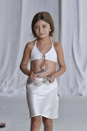 NEW YORK, NY - SEPTEMBER 15: A model walks the runway for Collina Strada during New York Fashion Week: The Shows on September 15, 2018 in New York City.のeditorial素材