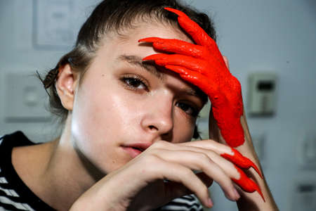NEW YORK, NEW YORK - SEPTEMBER 10: A model posing backstage during Kaimin Ready to Wear Spring/Summer 2020 fashion show during New York Fashion Week on September 10, 2019 in New York City.のeditorial素材