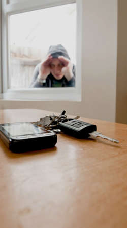 Car key burglar