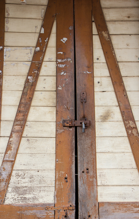 Damage and rusty old door lockの写真素材