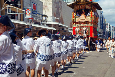 The Gion Festival (Gion Matsuri) takes place annually in Kyoto and is one of the most famous festivals in Japan.のeditorial素材