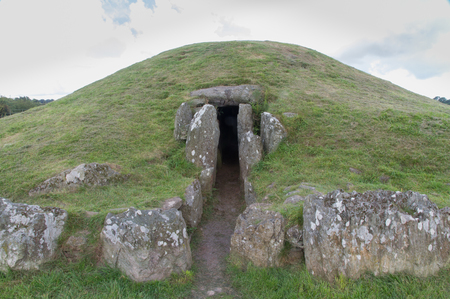 Bryn Celli Ddu, Anglesey, is one of the finest prehistoric passage tombs in Wales, United Kingdom.の写真素材