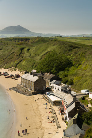 PORTHDINLLAEN â JUNE 3: Village of Porthdinllaen including Ty Coch Inn, June 3, 2016 in Porthdinllaen.のeditorial素材