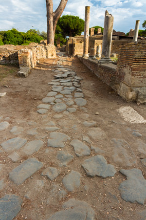 Flagged path through Ostia Antica, roman city. Rome in Italy.のeditorial素材