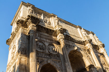 Side view of the Arch of Constantine, Rome Italy.のeditorial素材