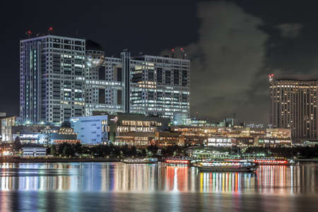Odaiba Kaihin Park at night