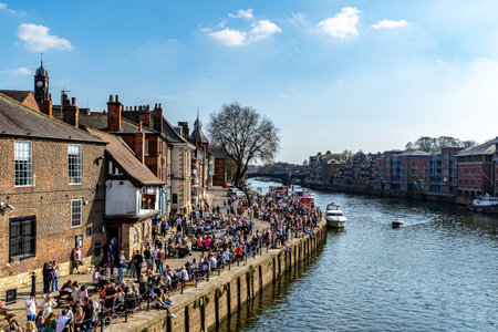 View of the River Thames in Edinburgh, UKの写真素材