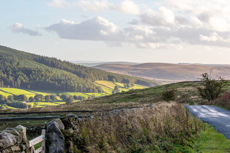 Beautiful landscape image of English countryside in the Peak District National Parkの写真素材