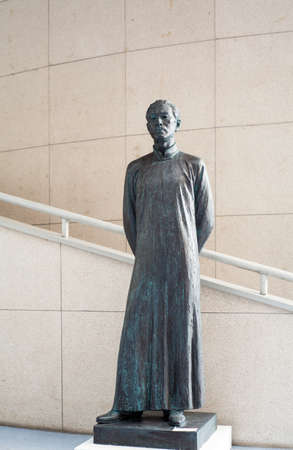 Mao Dun statues のeditorial素材