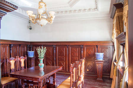 Changchun puppet Palace living room