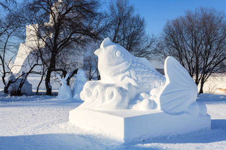 Landscape view of a snow sculpture under the blue sky in Anhui city, Chinaのeditorial素材
