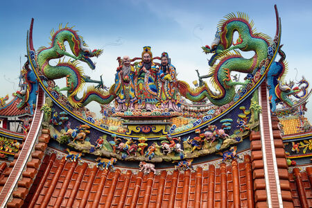 Decoration on the rooftop of a  Bishan Temple in Taipei の写真素材