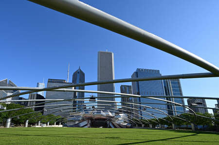 Chicago, Illinois 08-09-19 Jay Pritzker Pavillion by architect Frank Gehry in early morning summer light in Millennium Park.のeditorial素材