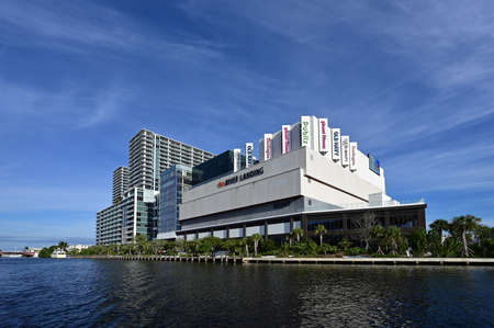Miami, Florida - November 14, 2021 - River Landing residential and commercial complex on Miami River on sunny autumn morning.のeditorial素材
