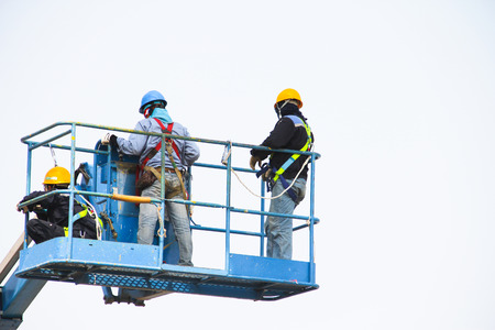 Atmosphere in the construction and installation of crane 